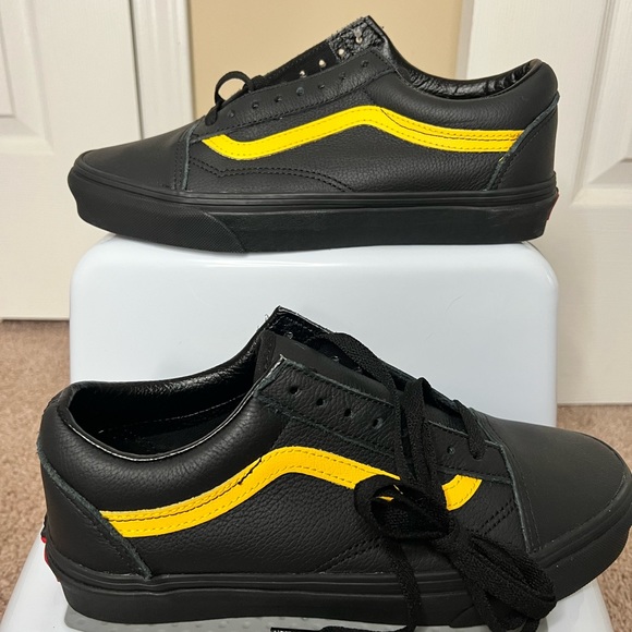 Vans old skool leather sneakers - Picture 2 of 4